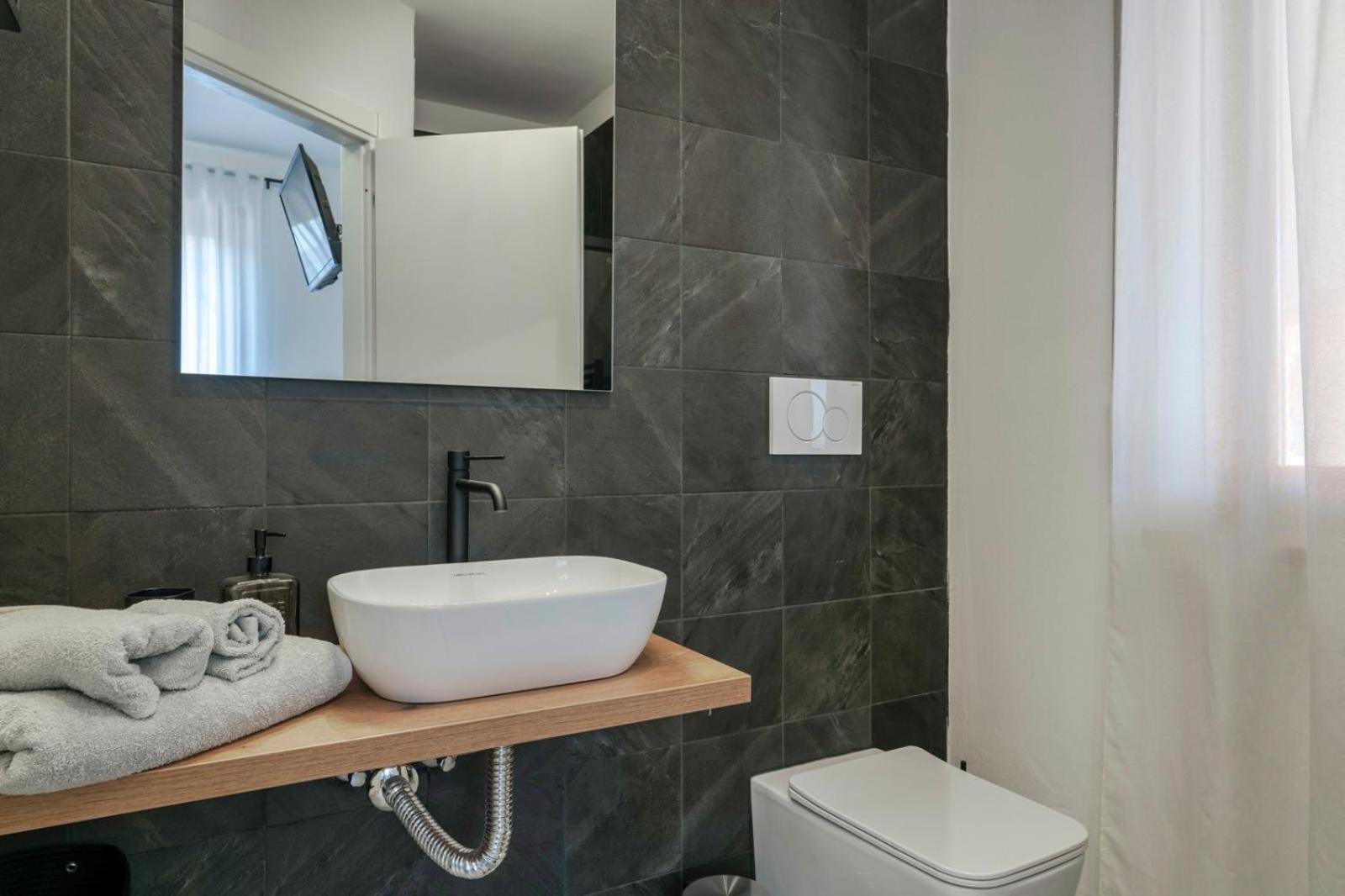 Roka House Apartamento Peschiera del Garda Exterior foto